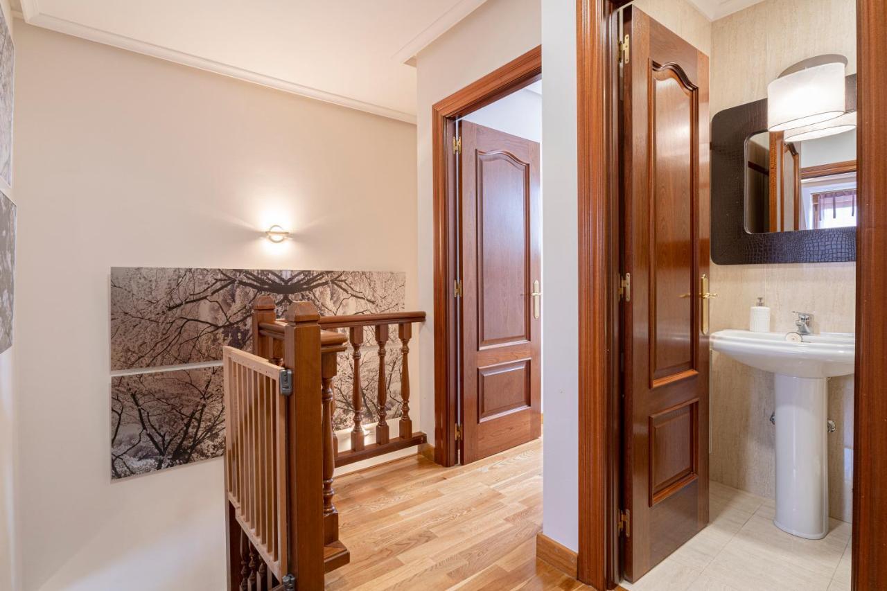 De La Guardia Suite Rosal Oviedo Exteriér fotografie
