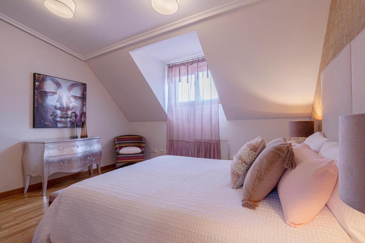 De La Guardia Suite Rosal Oviedo Exteriér fotografie